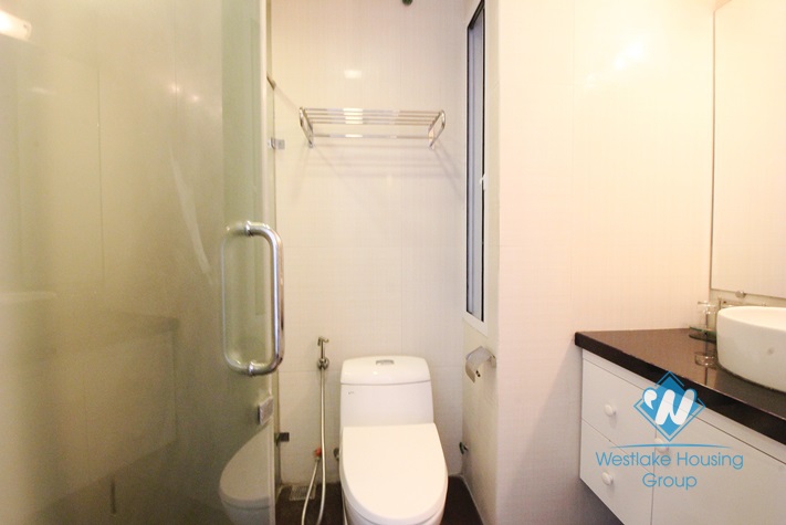 Affordable price, morden studio for rent on Doi Can street, Ba Dinh district.